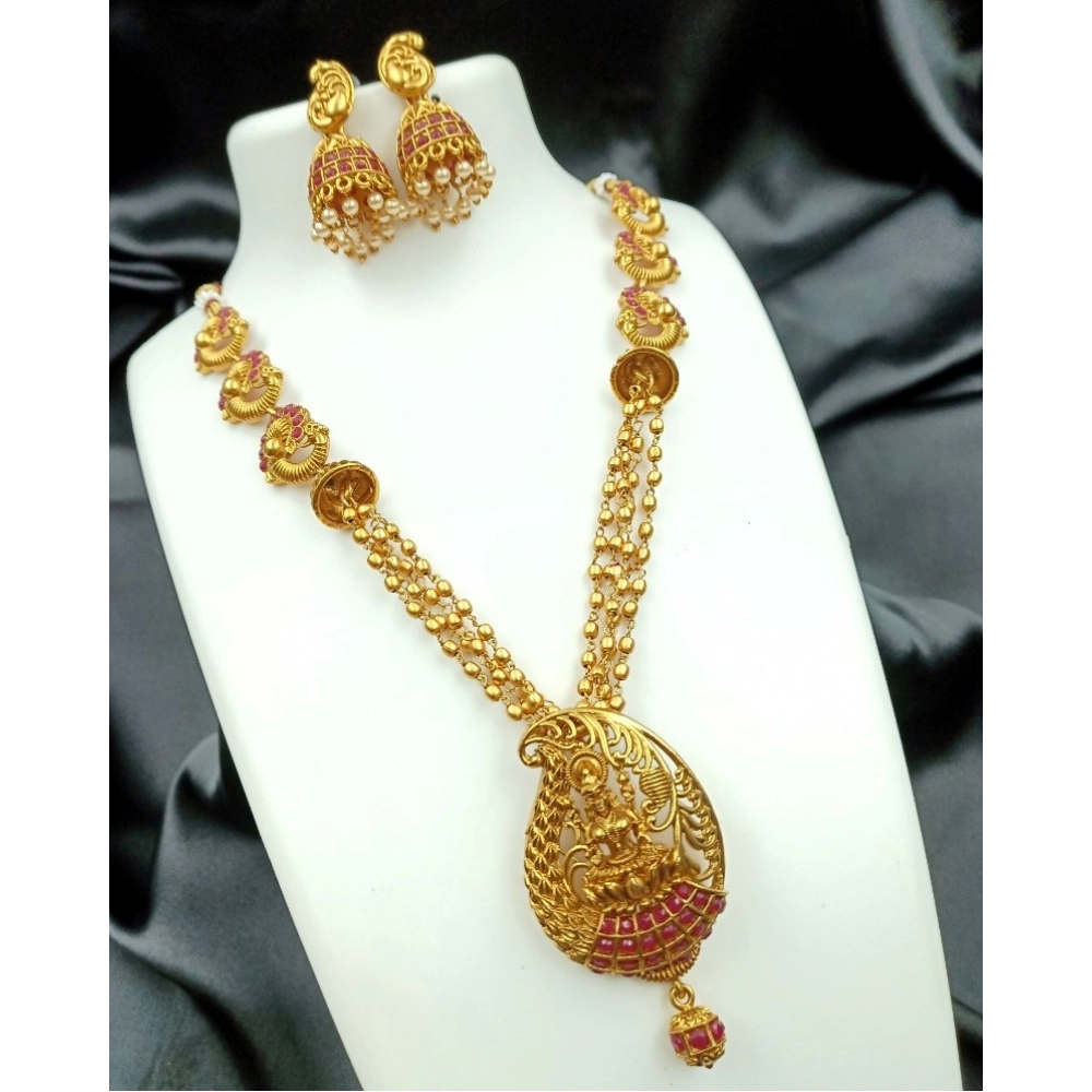 52847201767_33382ce722_o_d-1000x1000-1.webp Generic Women's Gold Plated Necklace and Earrings Set with Antique Finish (Red, Free Size) - Image 1