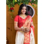 Generic Women's Silk Printed Saree With Unstitched Blouse 5.5Mtr (White-Red) - Image 3