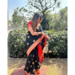 Generic Women's Silk Printed Saree With Unstitched Blouse 5.5Mtr (Black-Red) - Image 3