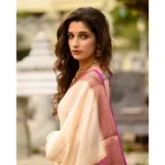 Generic Women's Silk Printed Saree With Unstitched Blouse 5.5Mtr (Off White-Pink) - Image 3