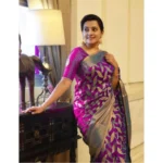 Generic Women's Litchi silk Printed Saree With Unstitched Blouse (Pink)