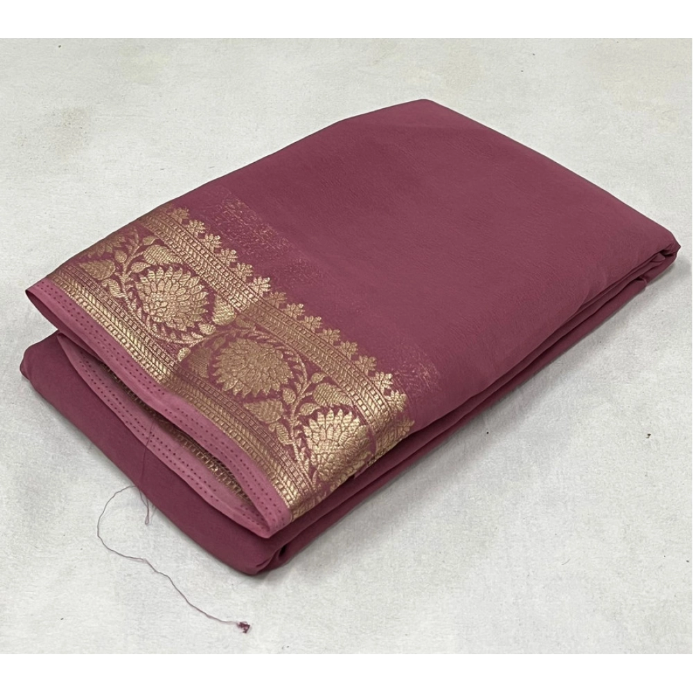 BSB98-SANW1011-Main-1000x1000-1.webp Generic Women's Crepe Chit Pallu Solid Saree With Unstitched Blouse 5.5Mtr (Peach) - Image 1