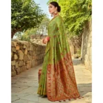 Generic Women's Silk Blend Woven Paithani Saree With Unstitched Blouse 5.5Mtr (Light Green) - Image 3