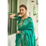 Generic Women's Silk Blend Woven Saree With Unstitched Blouse 5.5 Mtr (Green) - Image 2