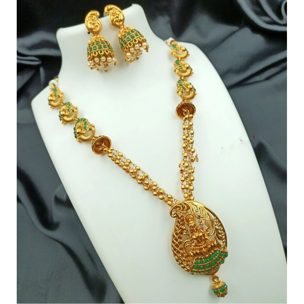 52848236308_b49d0180c4_o_d-1000x1000-1.webp Women's Traditional Temple Necklace and Earrings Set in Gold (Green, Free Size) - Image 1