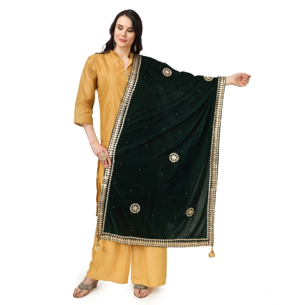 53510451824_4b33788d41_o_d-1000x1000-1.webp Women's Velvet Gotta Patti Dupatta (Green, Length: 2.25 to 2.50 Mtr) - Image 1