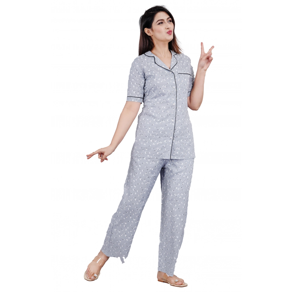53518555629_b92825d62d_o_d-1000x1000-1.webp Women's Casual Half Sleeve Printed Viscose Rayon Shirt With Pyjama Pant Night Suit Set (Grey) - Image 1