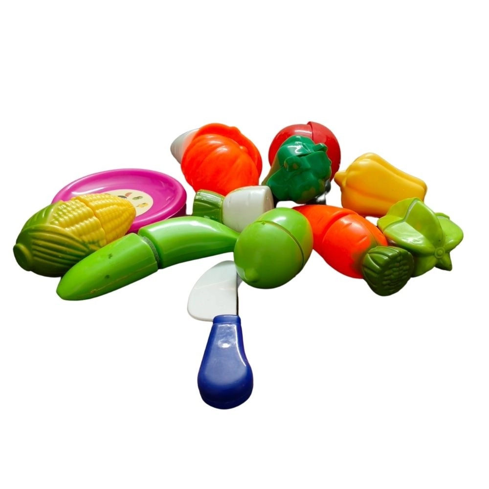 53860355508_75e25a44b0_o_d-1000x1000-1.webp Cutting Vegetables | Plastic | Toys| 1+ Years - Image 1