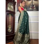 Women's Silk Printed Saree With Unstitched Blouse 5.5Mtr (Green) - Image 3
