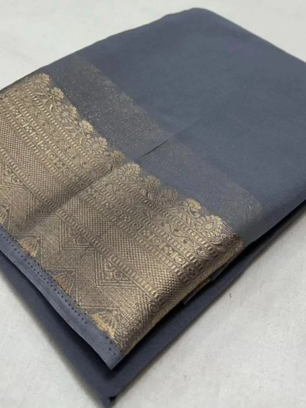 Women's Crepe Chit Pallu Solid Saree With Unstitched Blouse 5.5Mtr (Grey)
