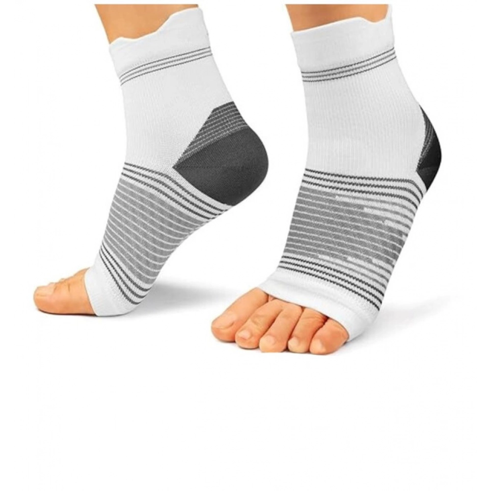PID-63410-3-Pair-Set-Unisex-Casual-Cotton-Printed-Ankle-Length-Support-Multicolor-1-1000x1000-1.webp 3_Pair Set Unisex Casual Cotton Printed Ankle Length Support Socks (Multicolor) - Image 1