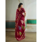 Women's Satin Crepe Printed Saree With Unstitched Blouse 5.5Mtr (Maroon) - Image 4