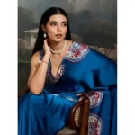 Women's Satin Crepe Printed Saree With Unstitched Blouse 5.5Mtr (Blue) - Image 3