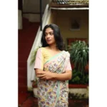 Women's Linen Printed Saree With Unstitched Blouse 5.5Mtr (Multicolor) - Image 2