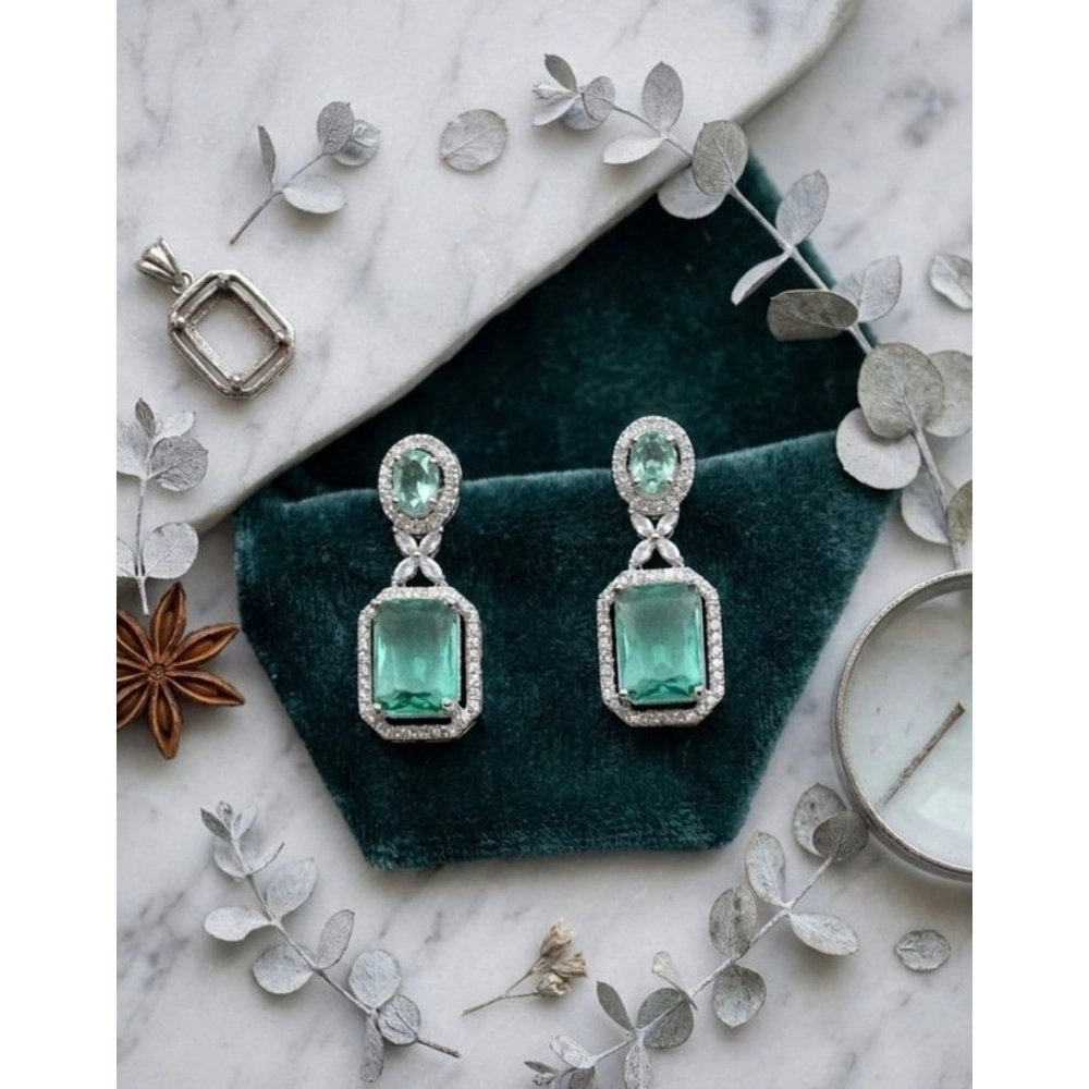 PID-66245-Women-s-Brass-Silver-Plated-Drop-Earrings-Green-1-1000x1000-1.webp Women's Brass Silver Plated Drop Earrings (Green) - Image 1