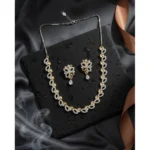 Women's Brass Silver Plated Necklace set (Silver)